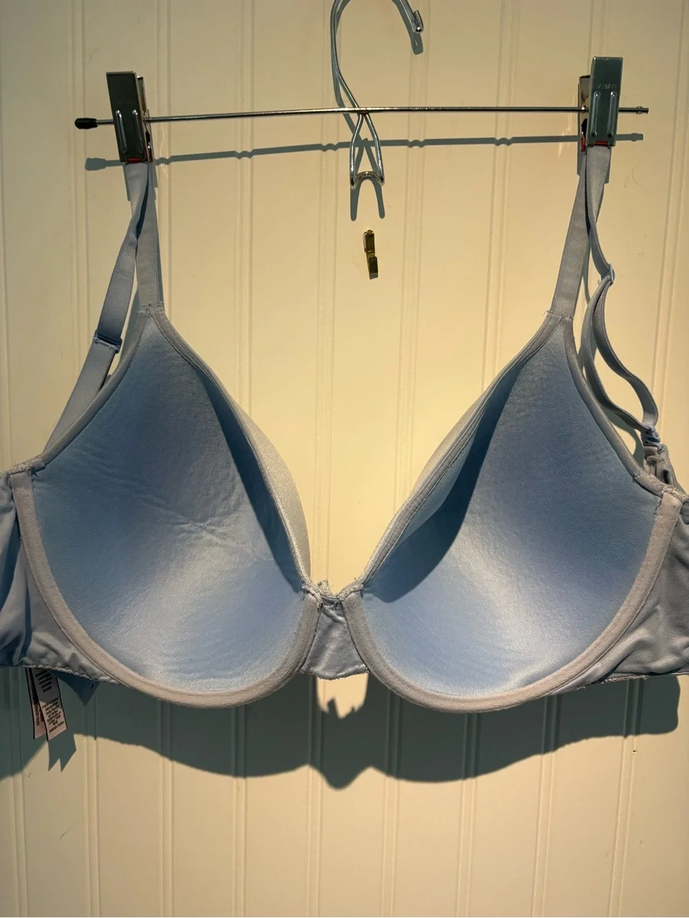 Victoria's Secret Light Blue 38DD (E) Underwire Bra with Lace Trim - Picture 9 of 9